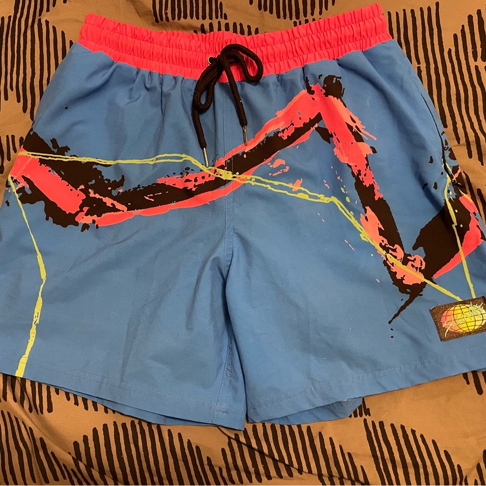 Slunks - Picture 2 of 6
